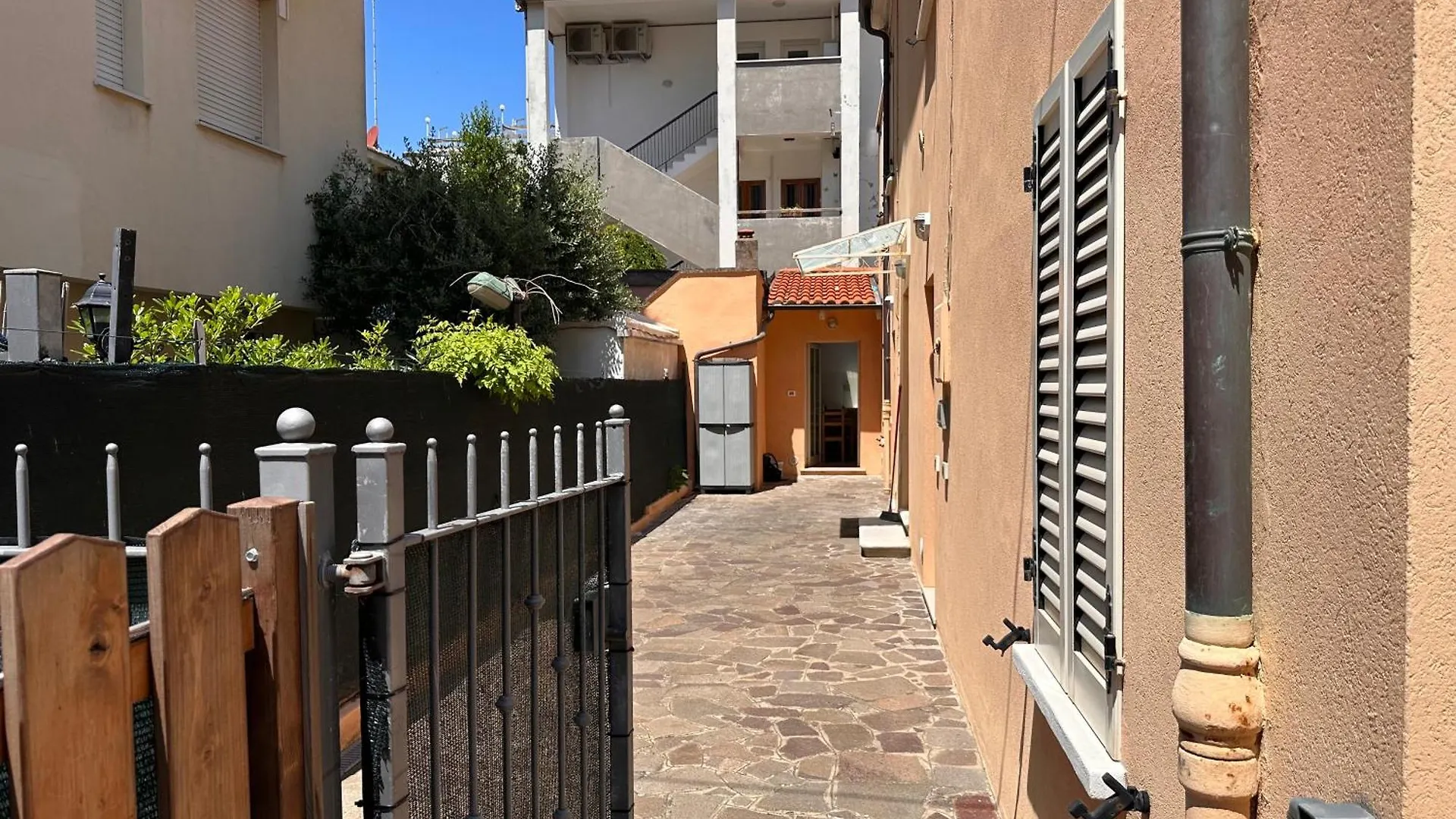 Rimini Beach Residence 200 Mt Dal Mare - Il Lupo Affitta 0*,  Włochy