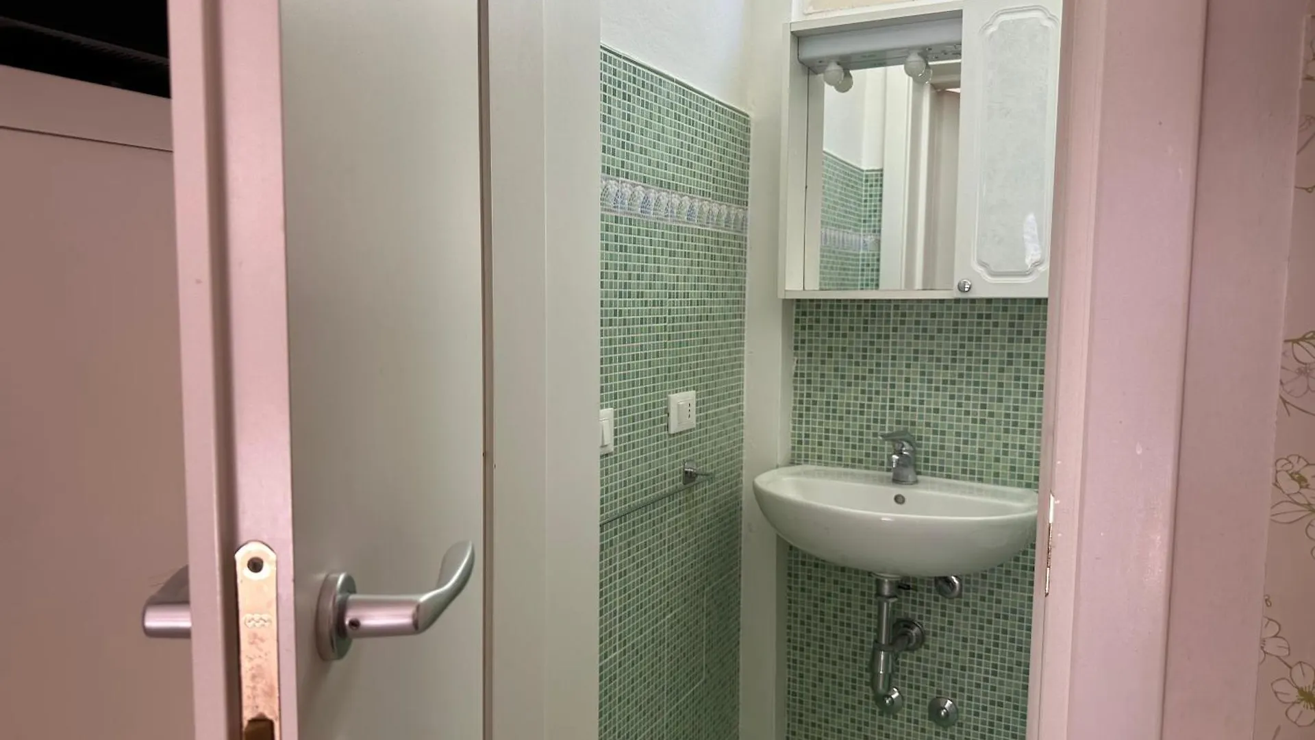Rimini Beach Residence 200 Mt Dal Mare - Il Lupo Affitta Hotel apartamentowy
