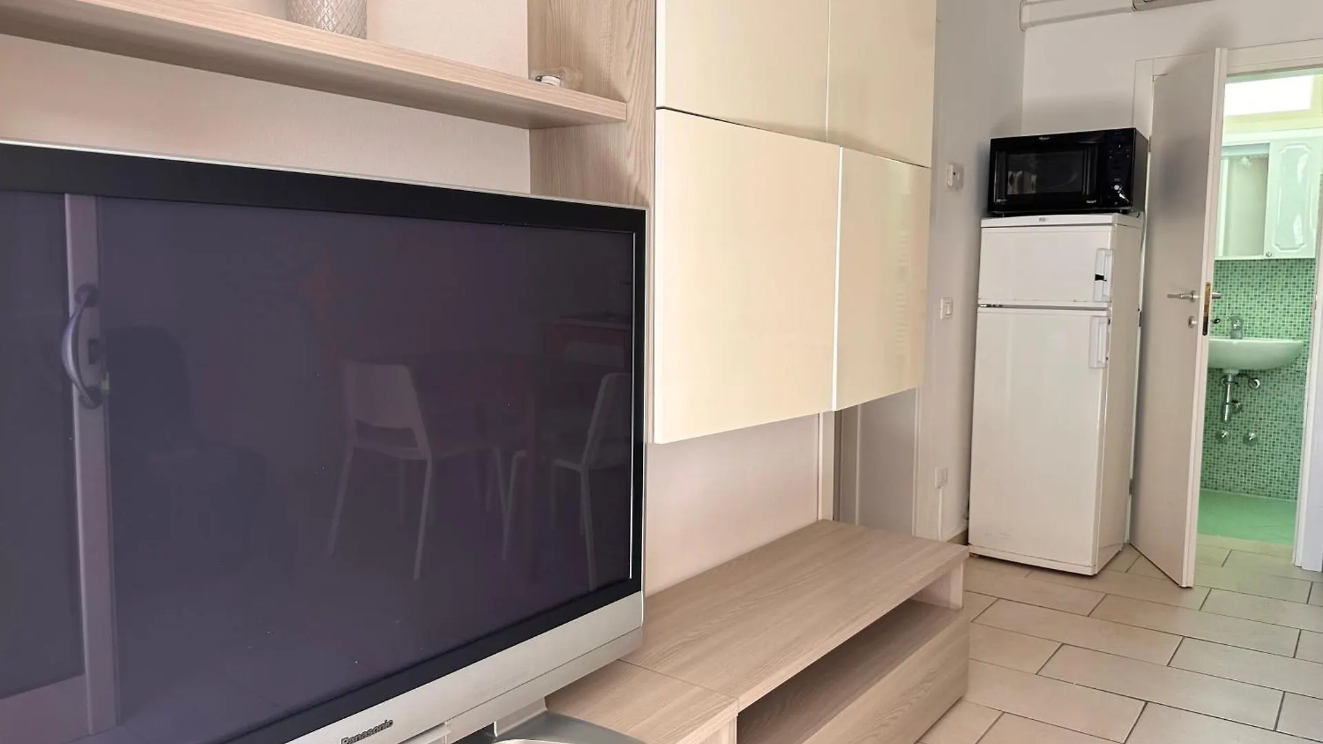 Rimini Beach Residence 200 Mt Dal Mare - Il Lupo Affitta Hotel apartamentowy