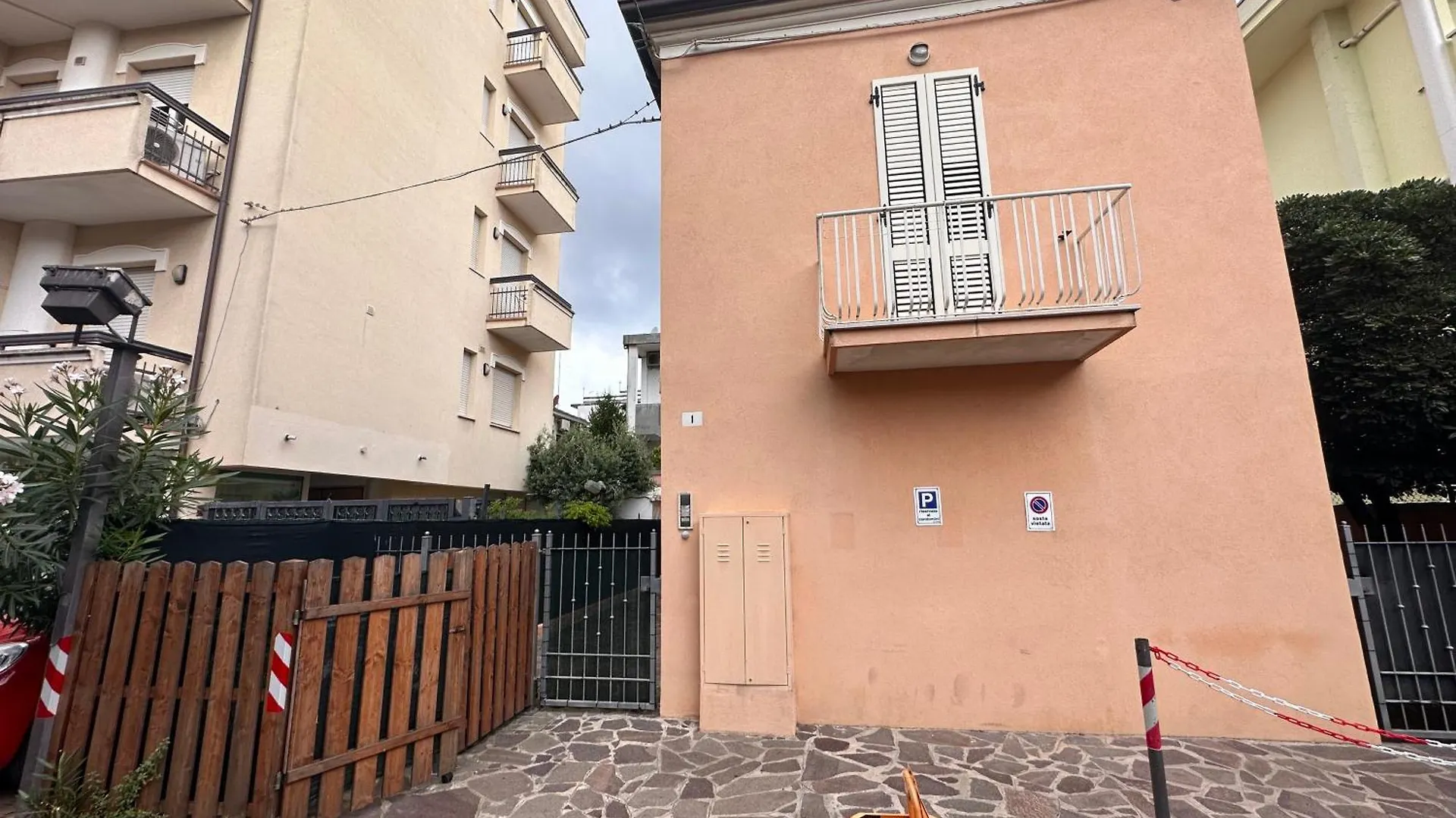 Rimini Beach Residence 200 Mt Dal Mare - Il Lupo Affitta Ξενοδοχείο με διαμερίσματα