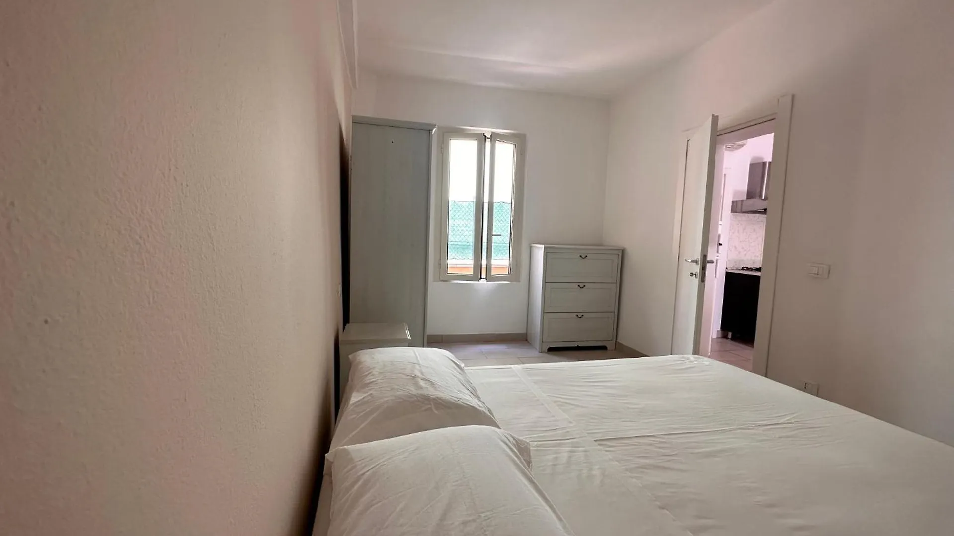 Rimini Beach Residence 200 Mt Dal Mare - Il Lupo Affitta 0*,
