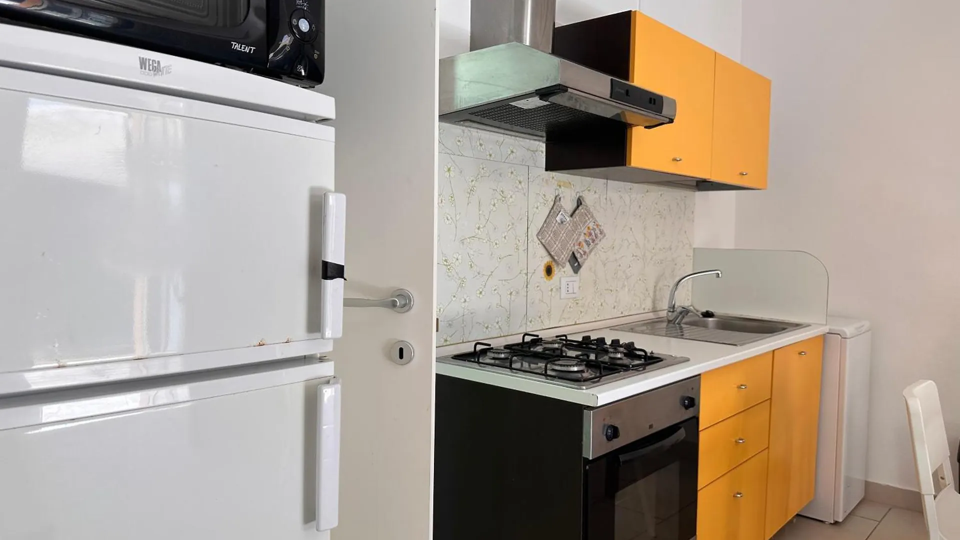 Ξενοδοχείο με διαμερίσματα Rimini Beach Residence 200 Mt Dal Mare - Il Lupo Affitta Ιταλία